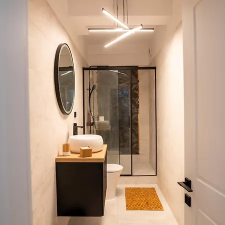 Ultra Apartman *